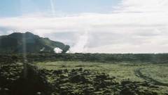 レイキャビクへのバスの車窓から